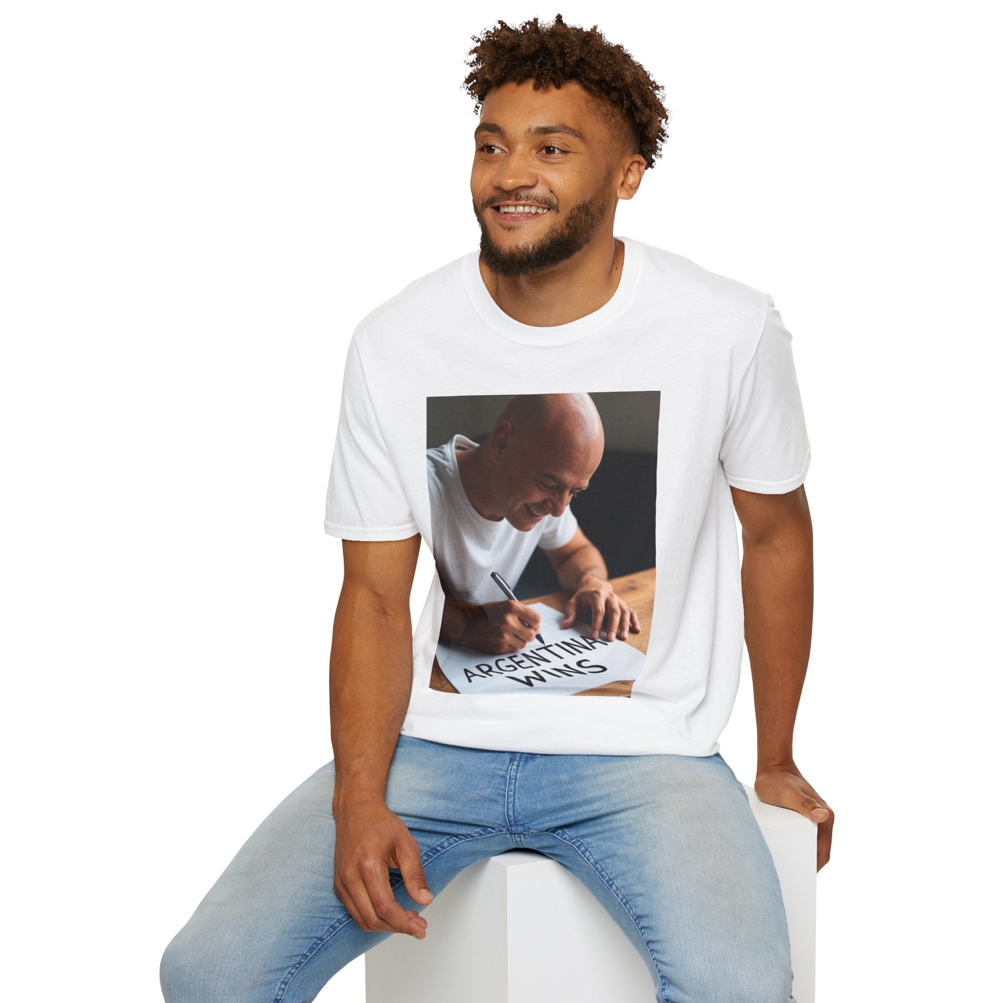 "scripting in progress" T-shirt